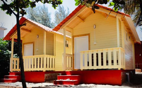 Famstel Beach Stay by Trippr in Gokarna, India