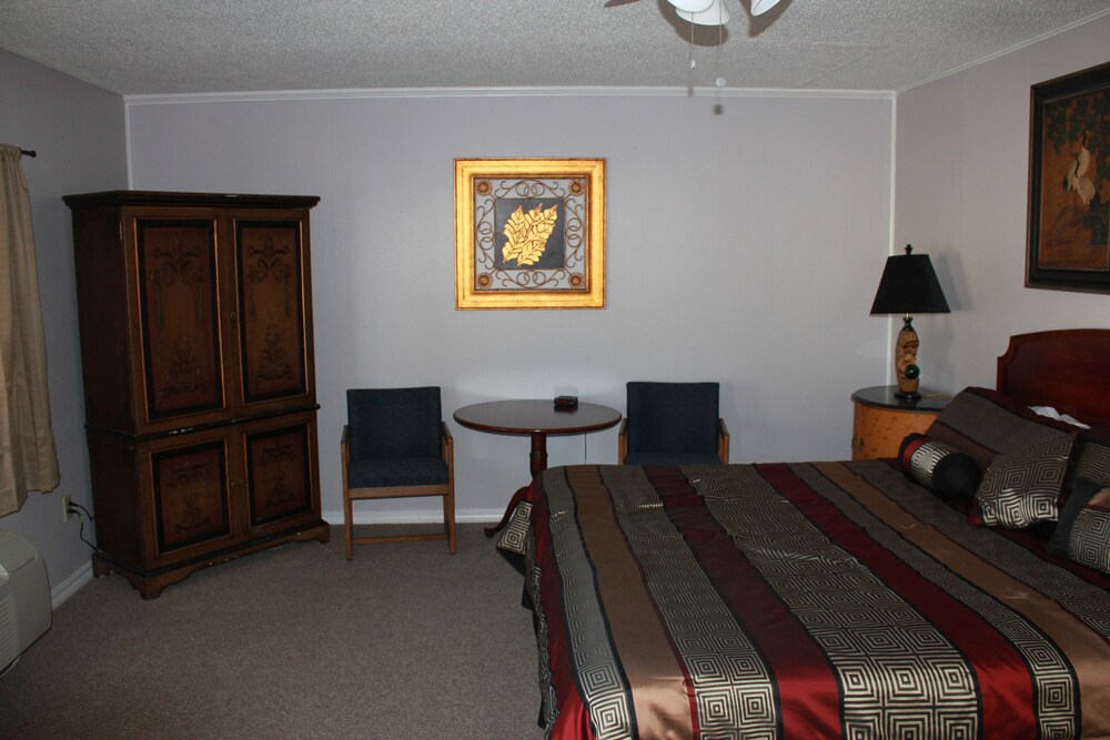 Brydan Suites - photo 93