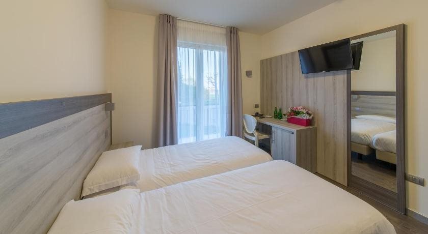 Hotel Panineria Colombera Rossa — Brescia — photo 5