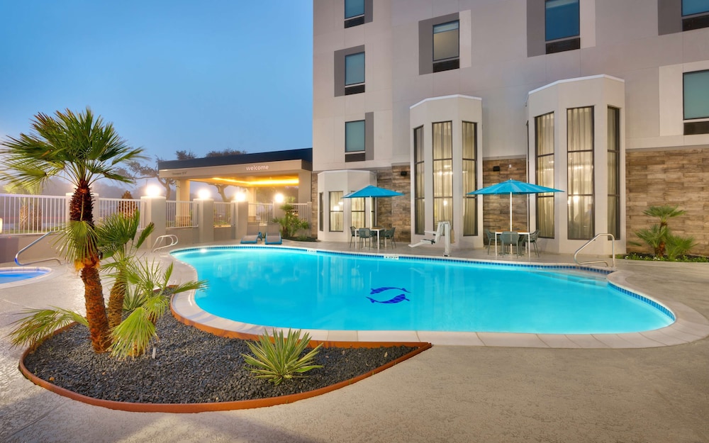 Hampton Inn & Suites Rockport Fulton - photo 47