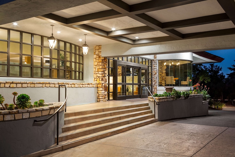 Hilton Garden Inn Monterey - photo 79