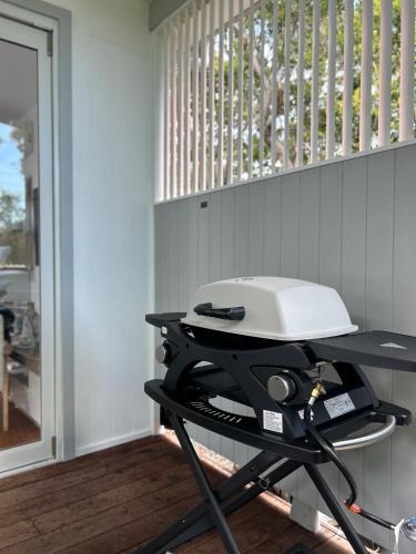 Woonona Family Beach Villa 5 min walk to beach — 4-Star Luxury Hotel in Woonona, Australia