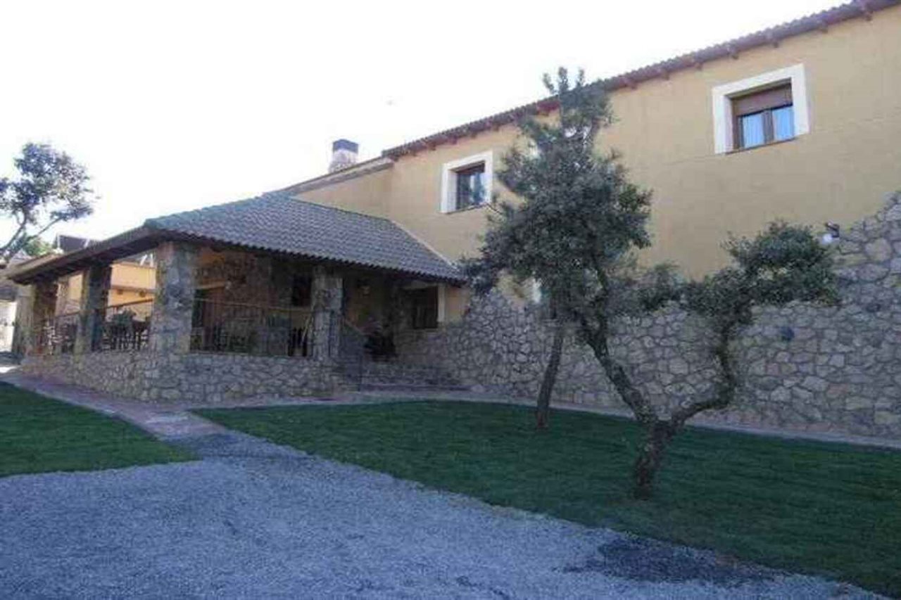 La Fanega Ii — hotel in Avila