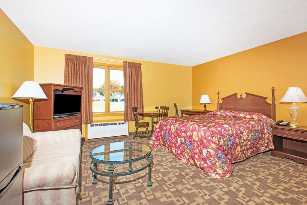 Knights Inn Hadley - photo 5