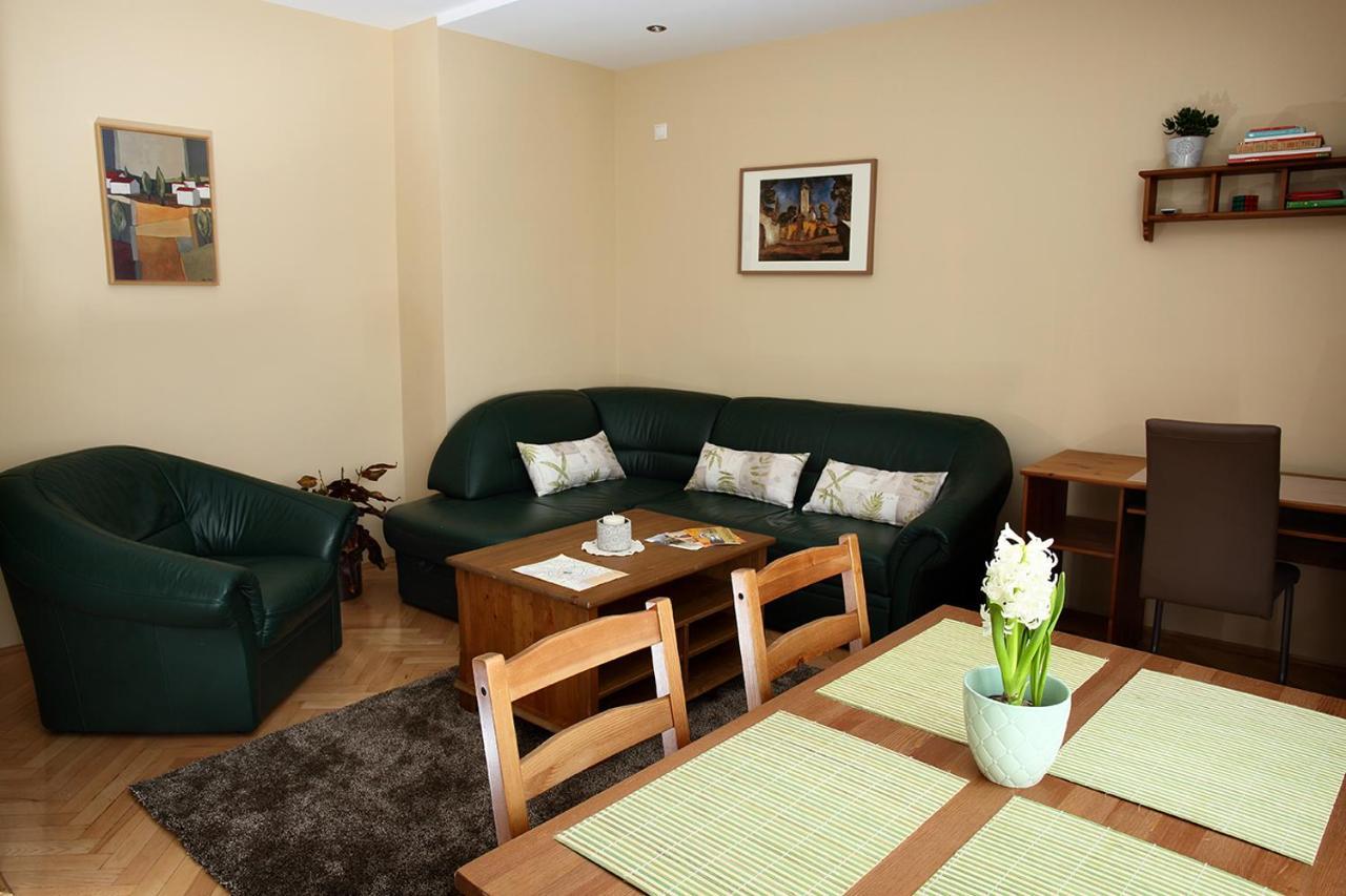 Ecomfort Apartment — 4-Star Luxury Hotel in Kecskemet, Hungary