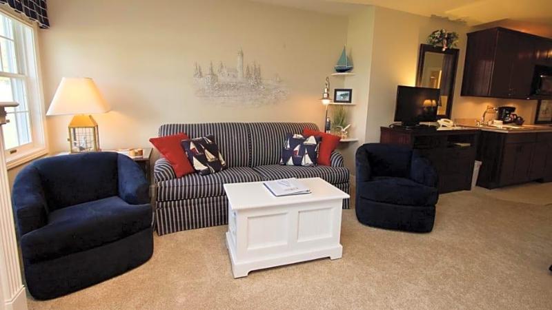 Baileys Harbor Yacht Club Resort - photo 41