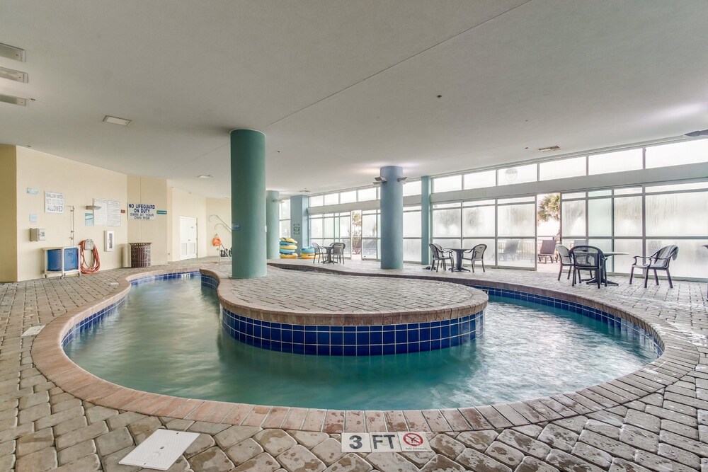 1BR Condo in Bayview Resort - photo 16