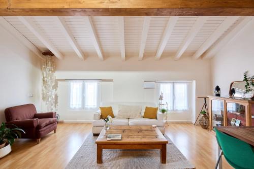 Atico vistas Estafeta centro historico in Pamplona, Spain