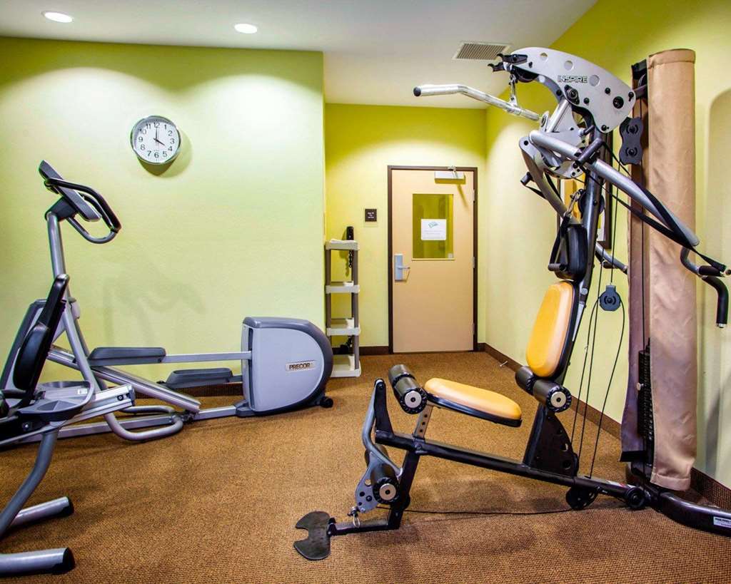 Suburban Studios Cedar Falls - photo 28