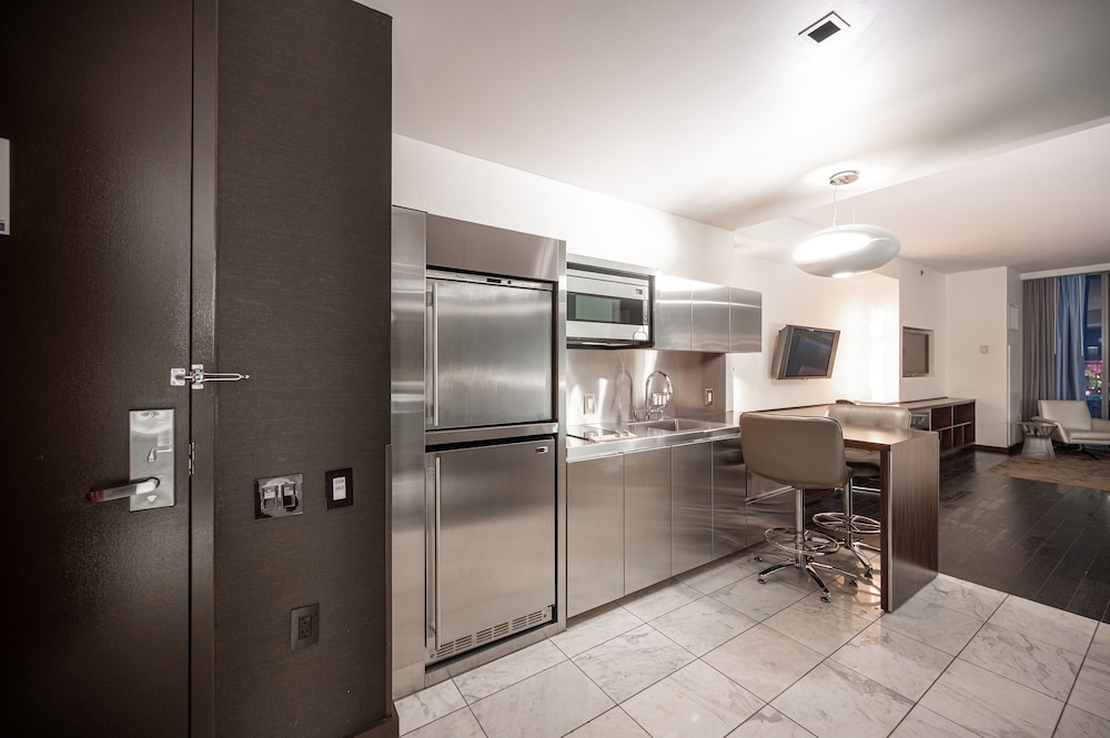 StripViewSuites at Palms Place Penthouses - photo 82