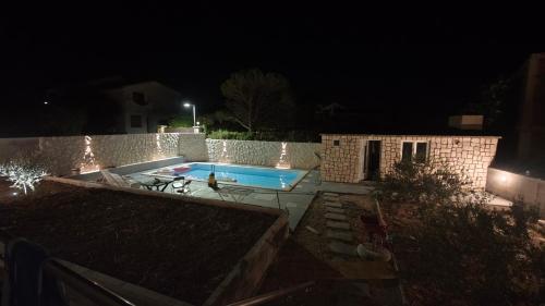 Vila Lavanda Povljana — 4-Star Luxury Hotel in Povljana, Croatia