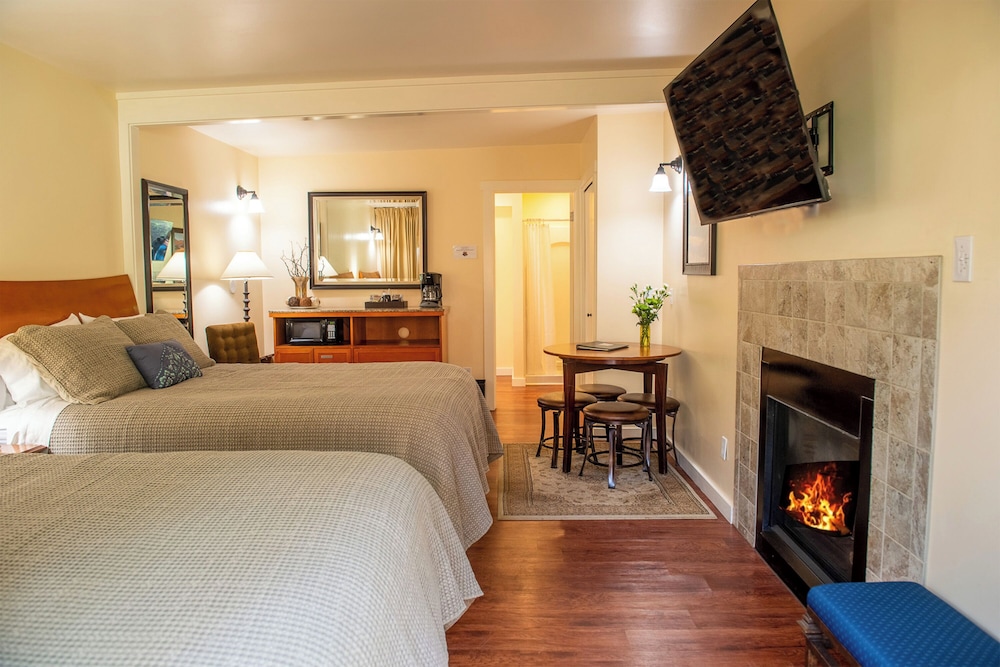 Inn at Buckhorn Cove - photo 15
