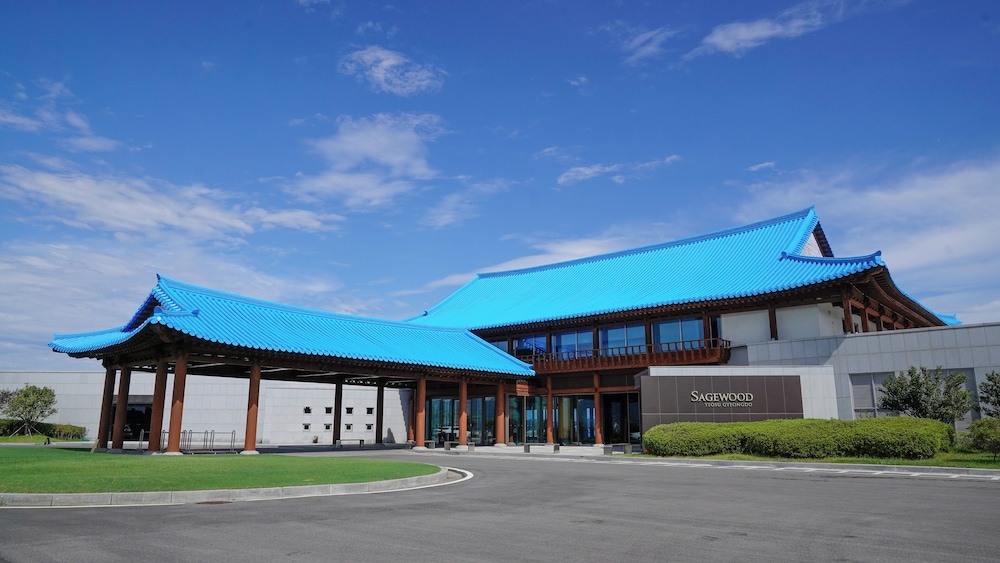 Yeosu Gyeongdo Resort — hotel in Yeosu