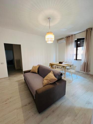 Trilocale Centro Gallarate — 4-Star Luxury Hotel in Gallarate, Italy