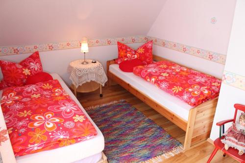 Ferienwohnung Wölfel — 4-Star Luxury Hotel in Schwarzenbach An Der Saale, Germany