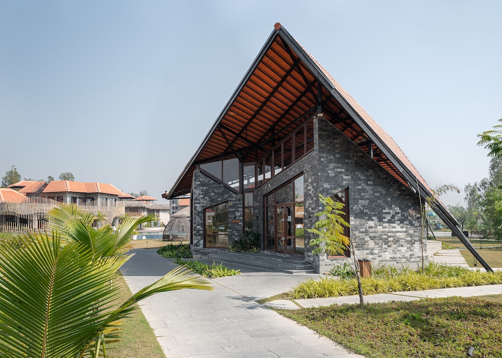 Hotel Sonar Bangla Sundarban in Gosaba, India