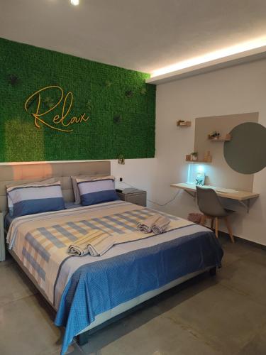 THEASIS 5 luxury studio with sea view — 4-Star Luxury Hotel in Neos Marmaras, Greece