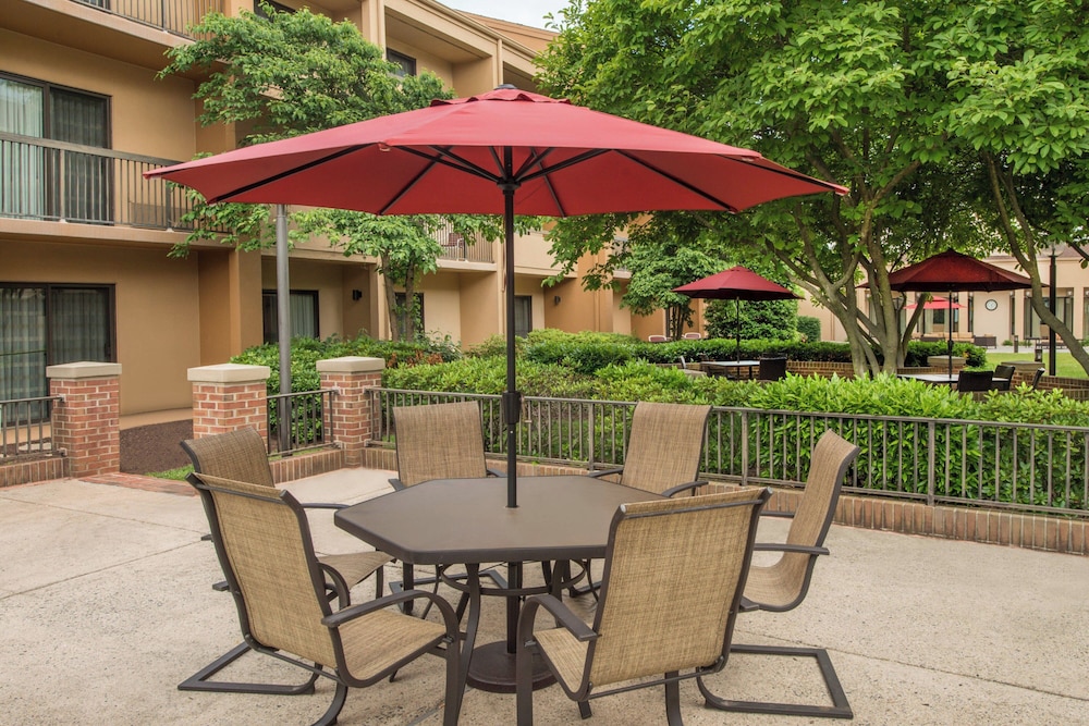 Courtyard by Marriott Washington Dulles Airport Chantilly - photo 30