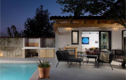 Stunning Home In Medulin With Wifi — 4-Star Luxury Hotel in Medulin, Croatia