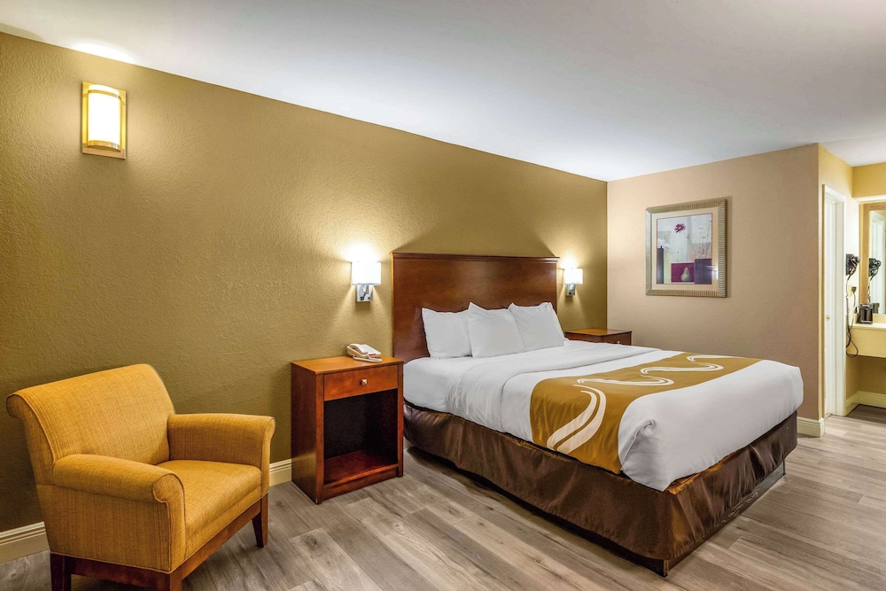 Quality Inn Quincy Tallahassee West - photo 13