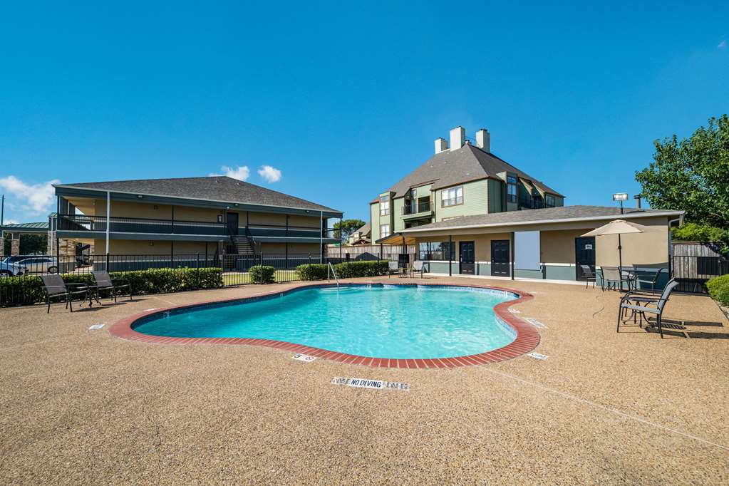 Quality Inn & Suites Garland East Dallas - photo 29