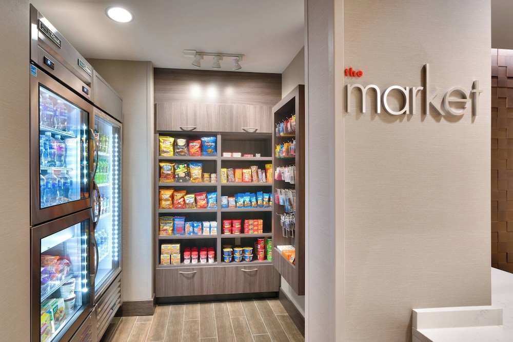 Residence Inn by Marriott Phoenix West Avondale - photo 35