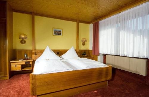 Panoramahotel Cafe Wimmer — Schollnach — photo 2