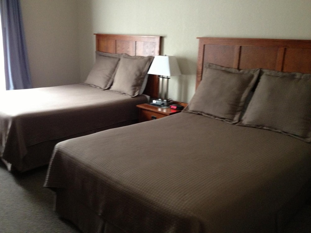 Pleasant Night Inn Carthage Near Fort Drum - photo 10