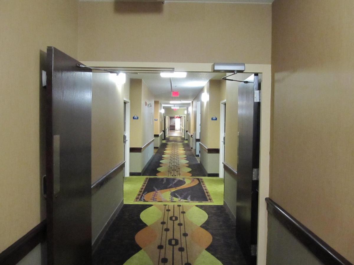 Quality Inn Brewerton Syracuse Oneida Lake Area - photo 3