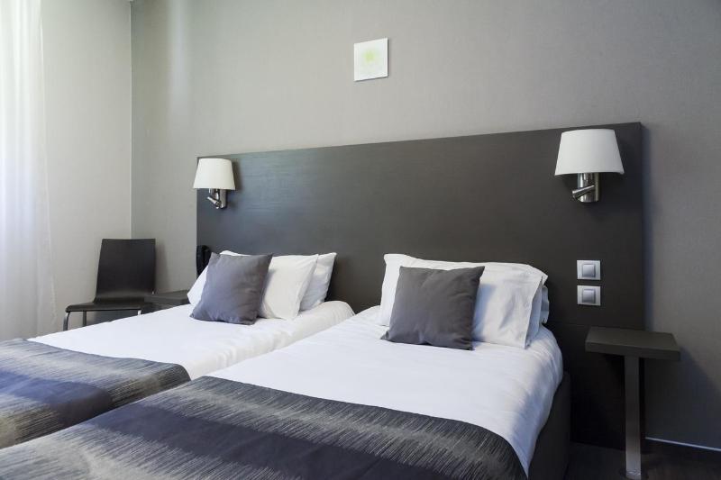 Logis Hôtel Le Mas De Jossyl in Aix-En-Provence, France