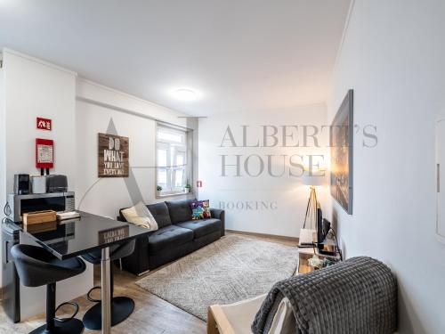 Alberti's House Oporto Central Apartment — 4-Star Luxury Hotel in Porto, Portugal