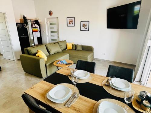 Apartments Mirno More Rogoznica — 4-Star Luxury Hotel in Rogoznica, Croatia