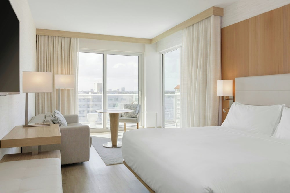 AC Hotel by Marriott Fort Lauderdale Beach - photo 28