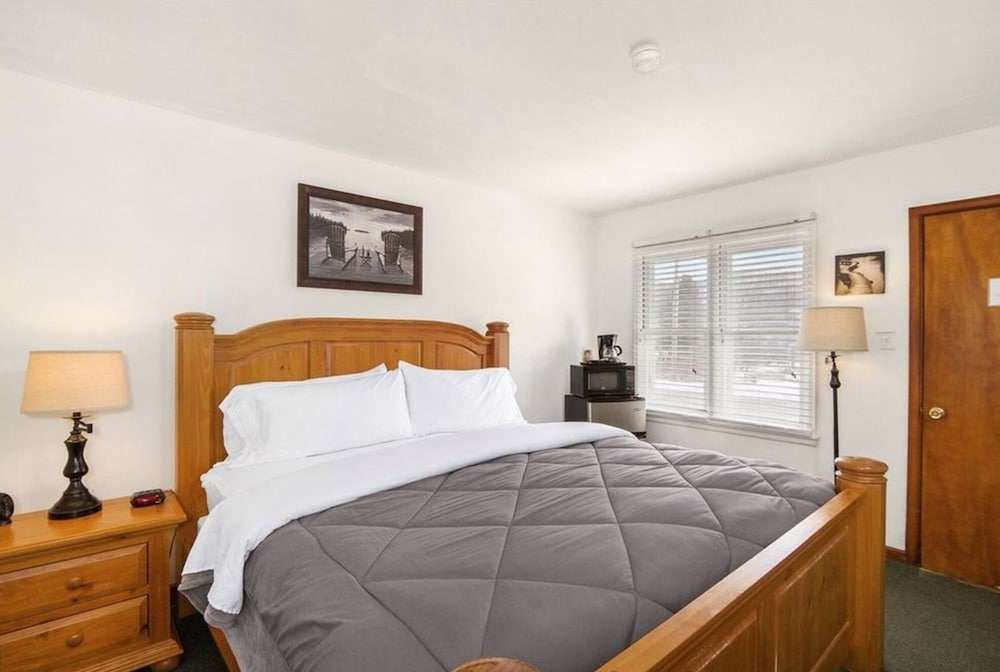 Scenic Valley Motel - photo 13