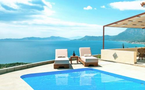Dream Beyond Luxury Apartments — 4-Star Luxury Hotel in Marathokampos, Greece