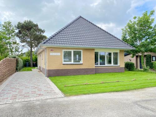 Previnaireweg 30 — 4-Star Luxury Hotel in Callantsoog, Netherlands
