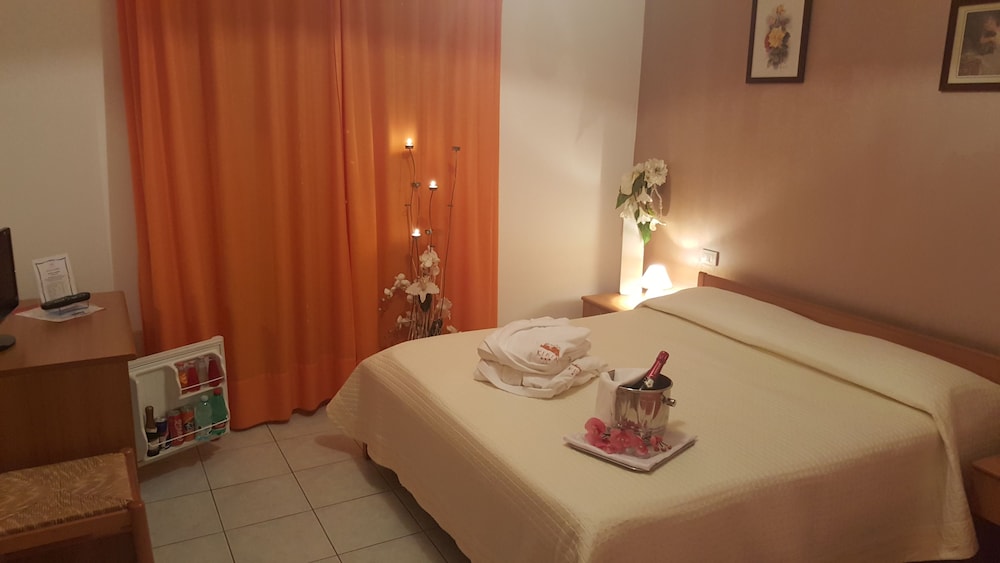 Kiris Hotel — Viggiano — photo 3