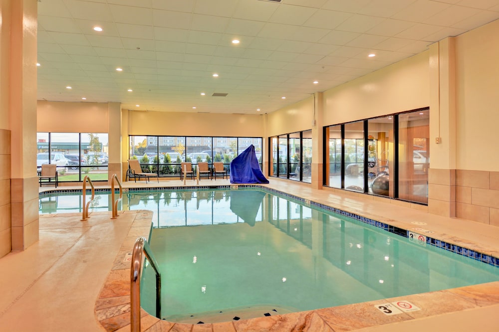 Holiday Inn Salem an IHG Hotel - photo 31