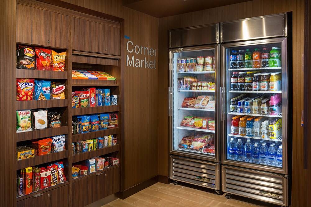 Fairfield Inn & Suites by Marriott Sacramento Folsom - photo 21