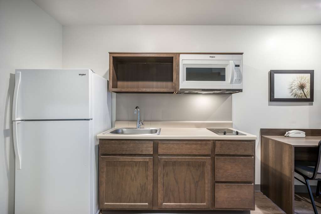 WoodSpring Suites Gurnee Chicago - photo 16
