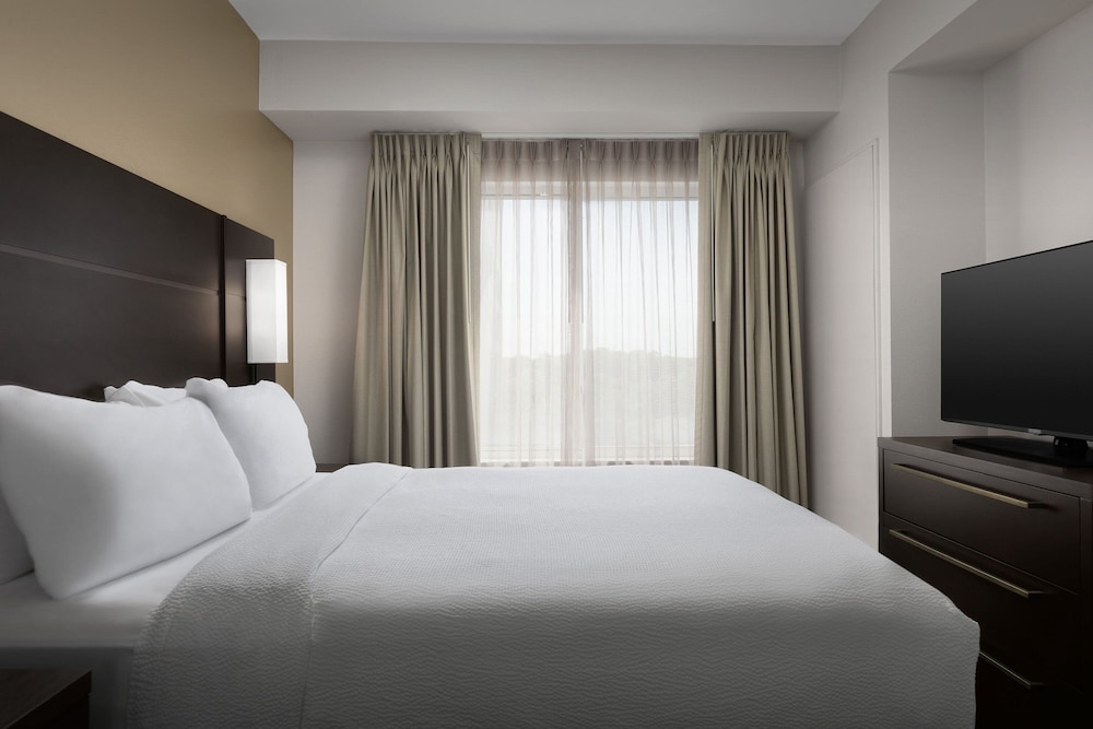 Residence Inn by Marriott Charlotte SouthPark - photo 13