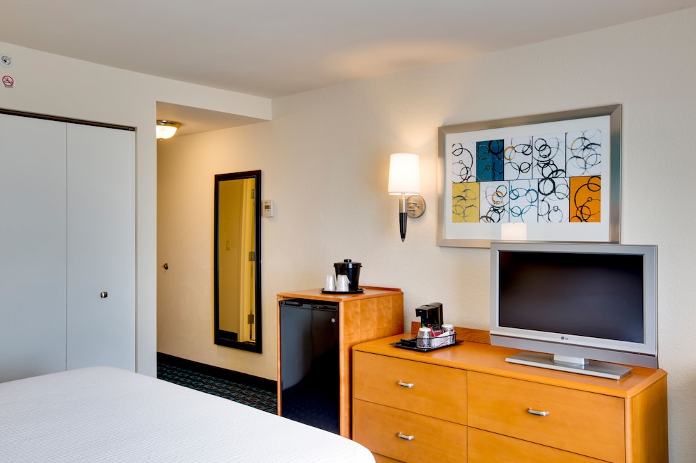 Fairfield by Marriott Inn & Suites Melbourne West Palm Bay - photo 8