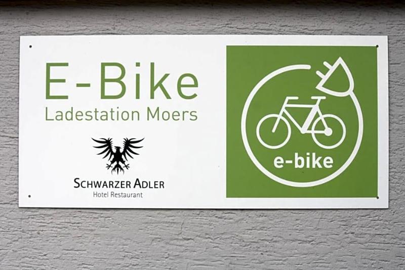 Hotel Schwarzer Adler — Moers — photo 2
