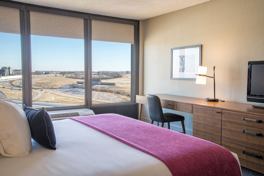 Hotel Preston - photo 13