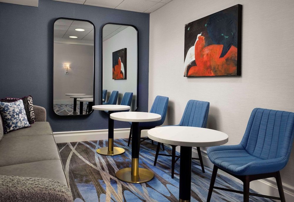 Hilton New Orleans Airport - photo 56