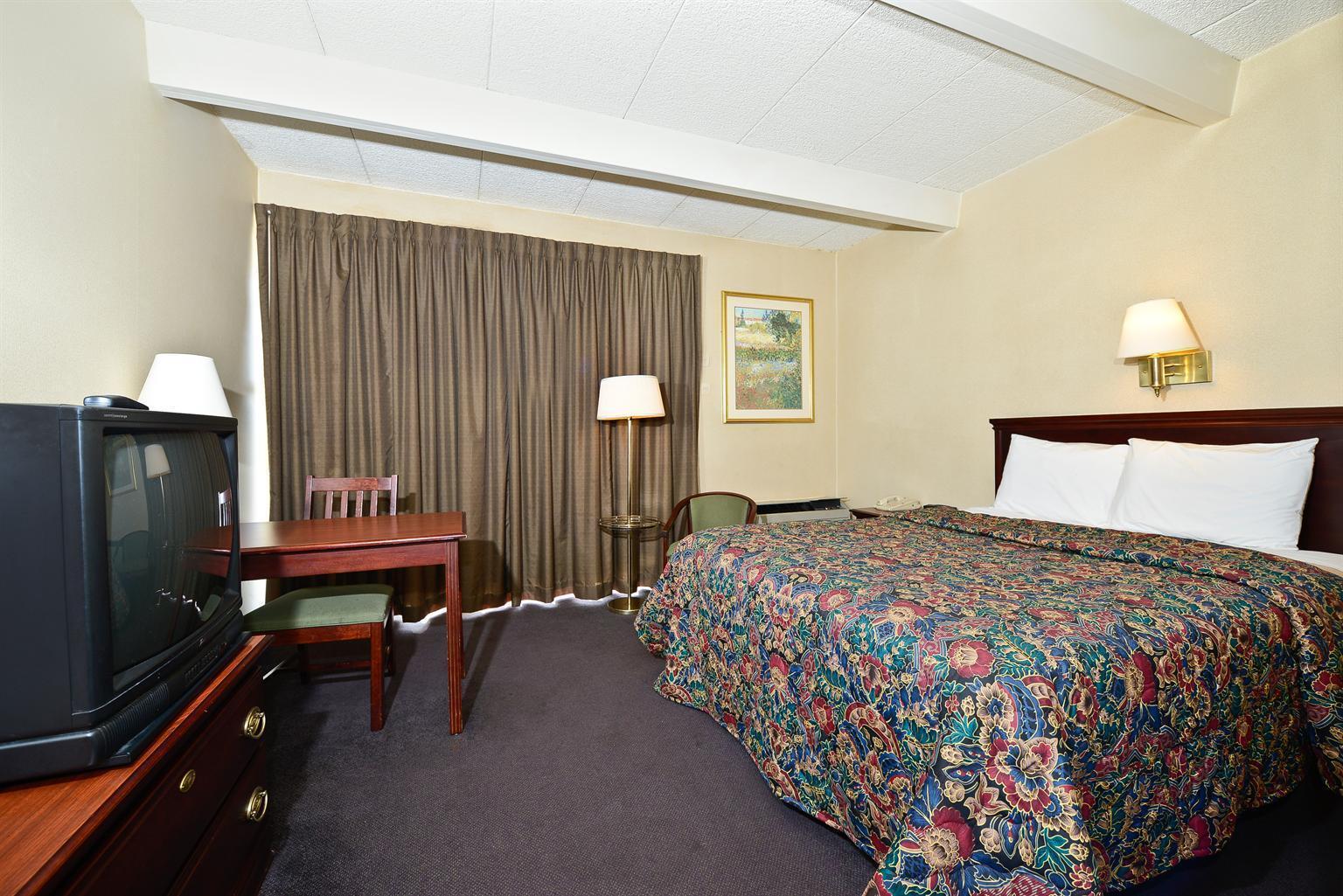 Americas Best Value Inn Phillipsburg - photo 14