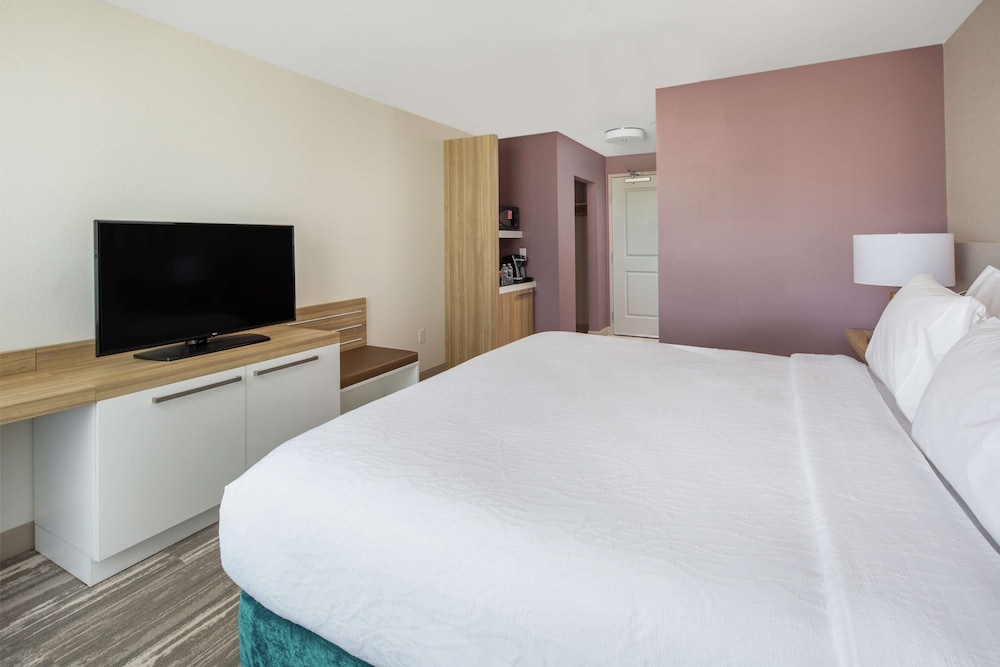 Hilton Garden Inn Surprise Phoenix - photo 5