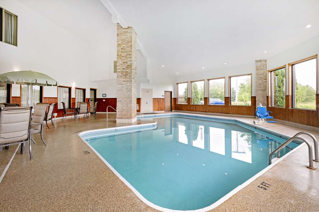 Best Western Plus Howe Inn - photo 44
