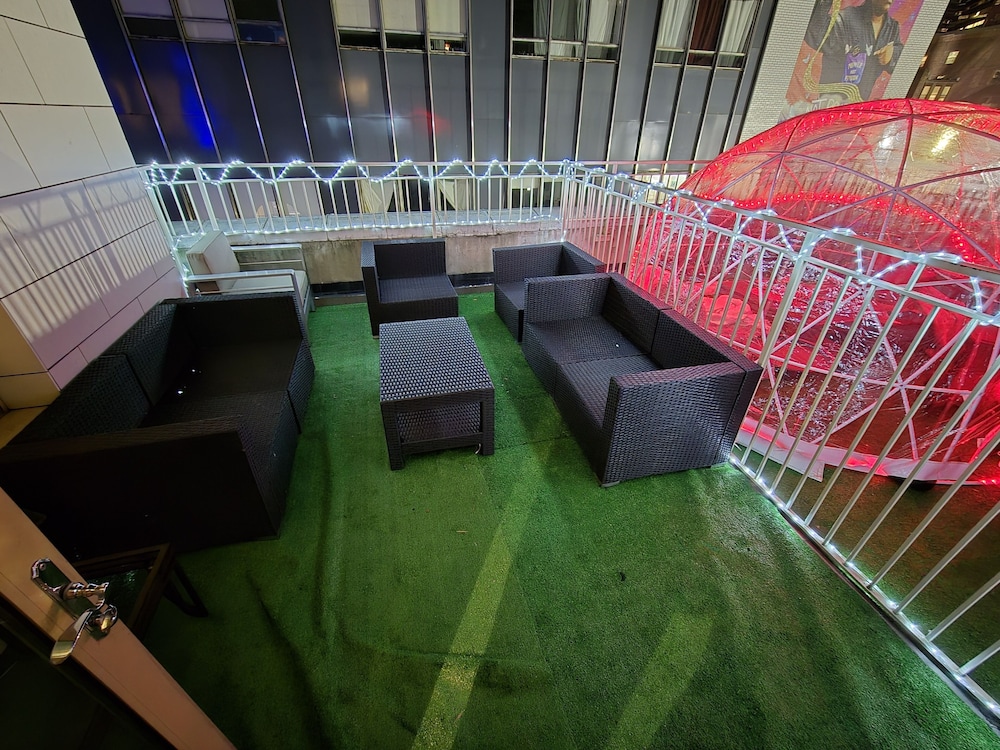 Indigo Newark Downtown Hotel - photo 21