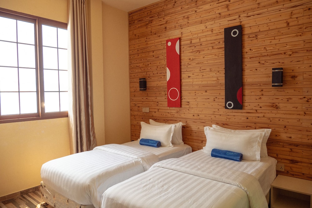 Thundi Village & spa — Open Stage — photo 3